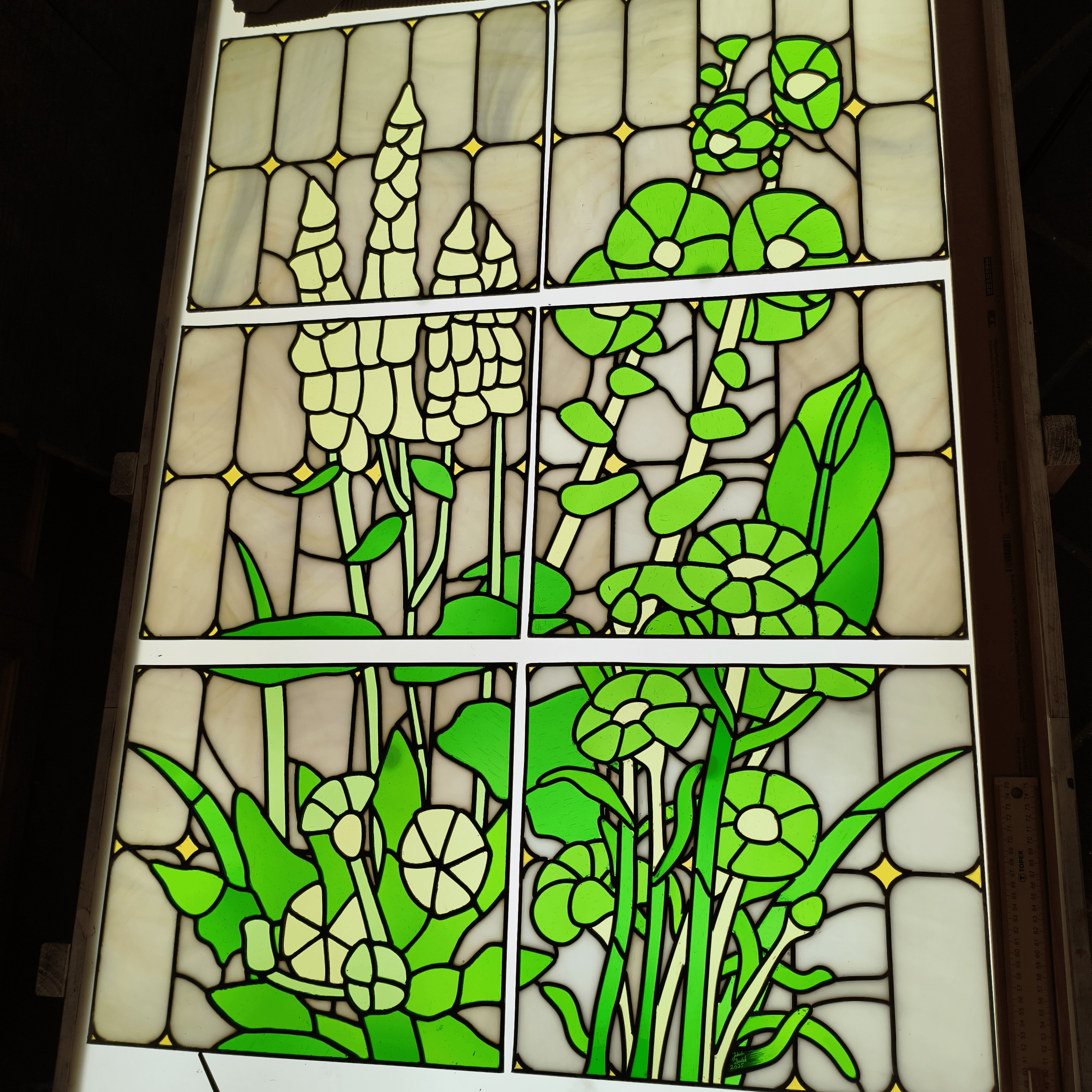 Witraż do łazienki "Dziewanna i malwy" - zdjęcie 2